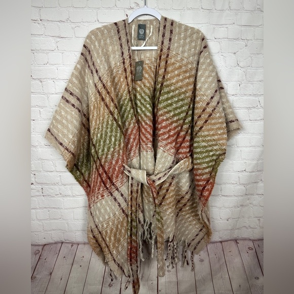 Vince Camuto Belted‎ Fringe Knit Shawl Poncho One Size Western Outdoor NWT $68 - Picture 1 of 5